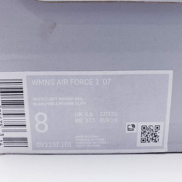 Nike Air Force 1 Low '07 Reflective Mini Swoosh Football Grey Size 8 With Box - Picture 10 of 11